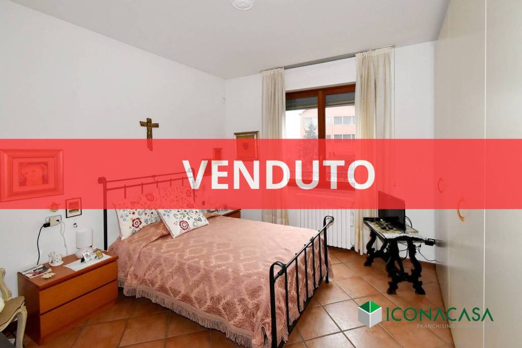 appartamento in vendita a Peschiera Borromeo in zona Mezzate