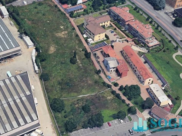 terreno edificabile in vendita a Peschiera Borromeo