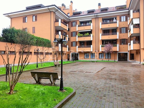 appartamento in vendita a Peschiera Borromeo in zona San Bovio