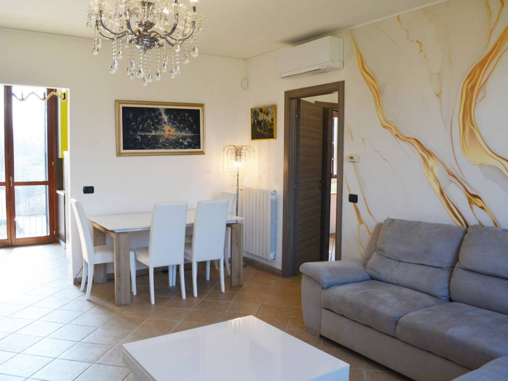 appartamento in vendita a Peschiera Borromeo
