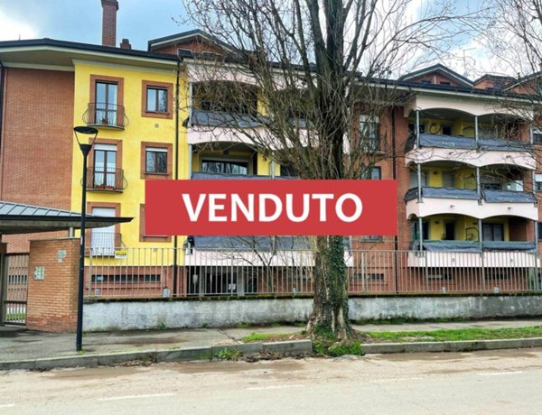 appartamento in vendita a Peschiera Borromeo in zona Mezzate
