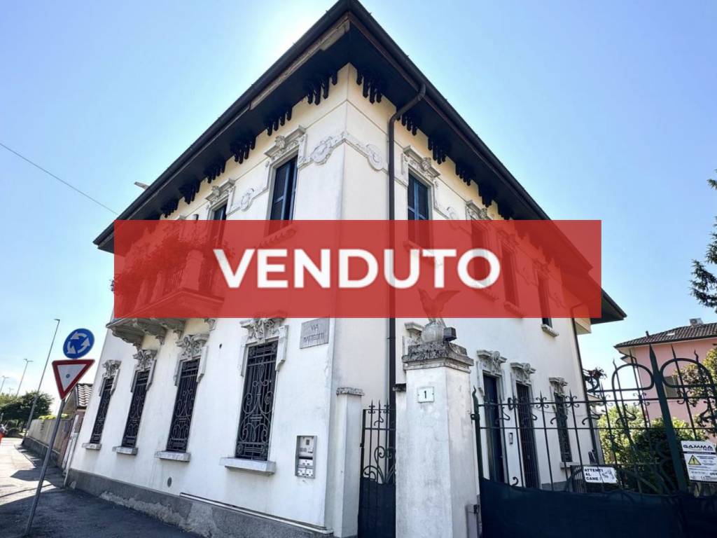 appartamento in vendita a Peschiera Borromeo in zona Bettola