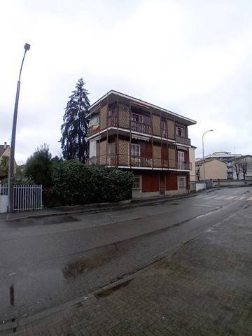 appartamento in vendita a Peschiera Borromeo in zona Bettola