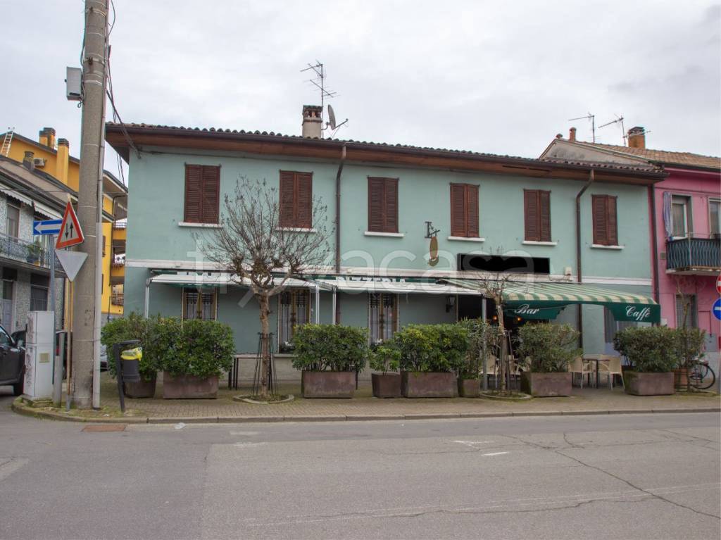 appartamento in vendita a Peschiera Borromeo in zona Linate