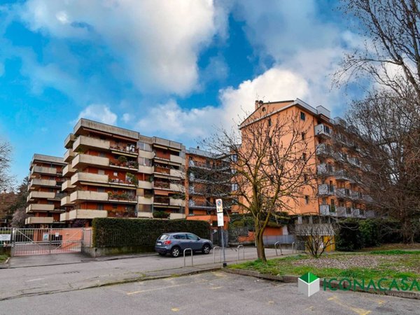 appartamento in vendita a Peschiera Borromeo in zona Bettola