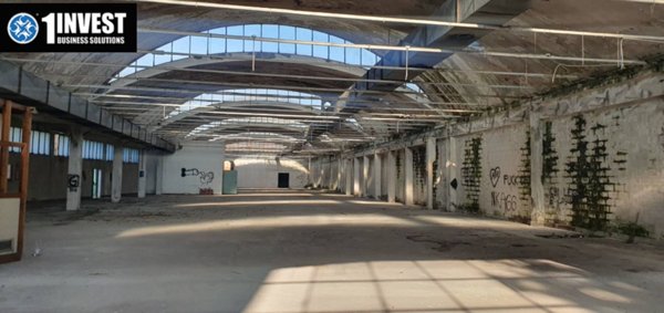 capannone in vendita a Peschiera Borromeo in zona Linate