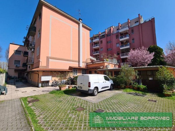 appartamento in vendita a Peschiera Borromeo in zona Bettola