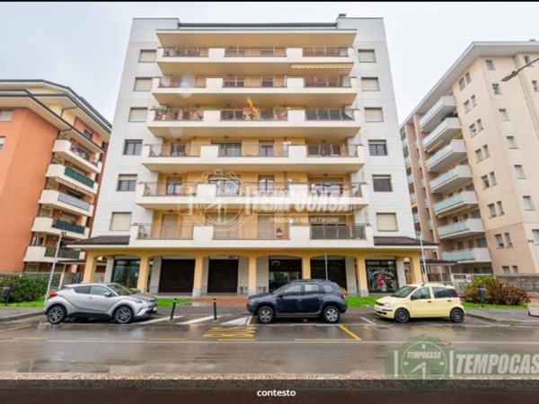 appartamento in vendita a Peschiera Borromeo in zona Bettola