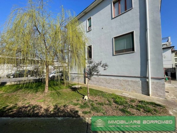 appartamento in vendita a Peschiera Borromeo in zona Bettola
