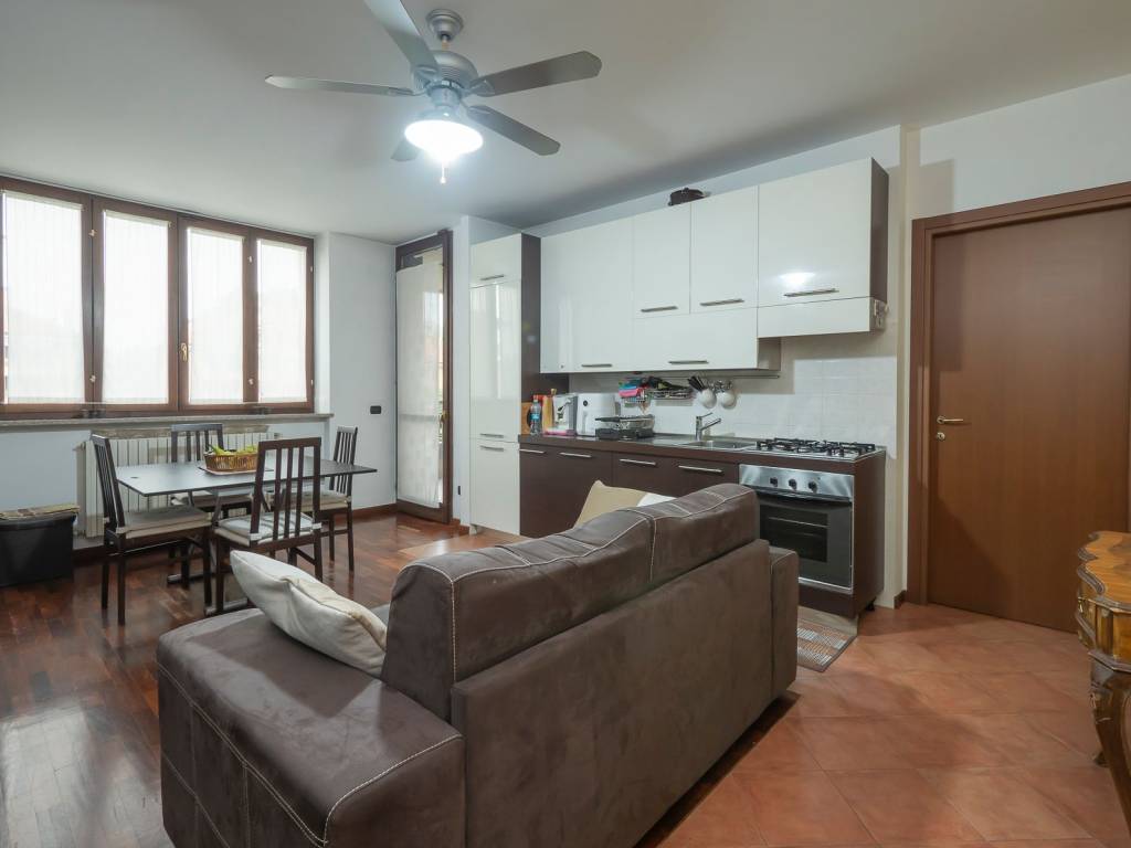 appartamento in vendita a Peschiera Borromeo in zona San Bovio