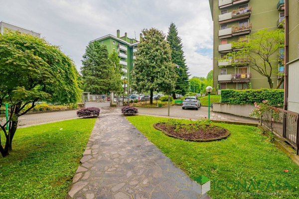 appartamento in vendita a Peschiera Borromeo in zona Bettola