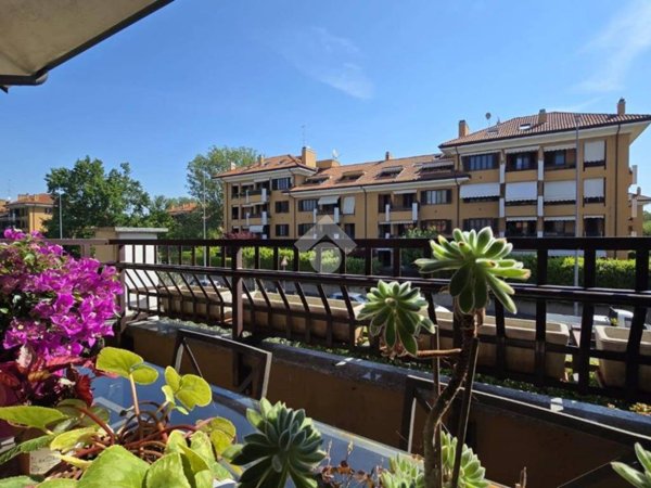 appartamento in vendita a Peschiera Borromeo in zona San Bovio