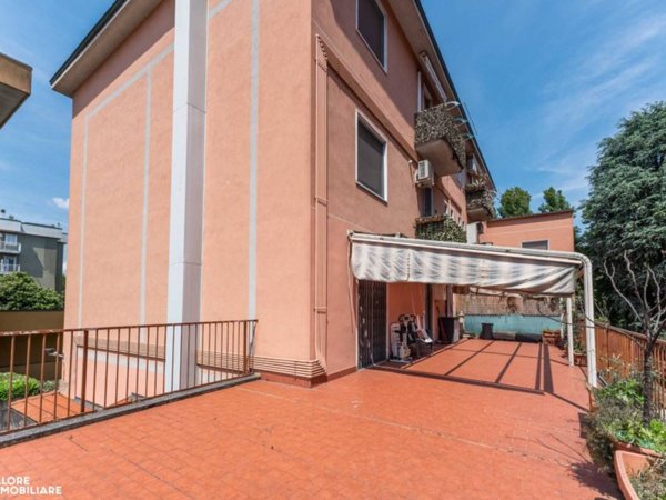 appartamento in vendita a Peschiera Borromeo in zona Bettola