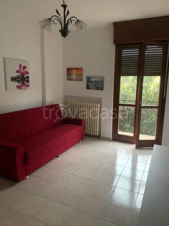 casa indipendente in vendita a Peschiera Borromeo in zona Mezzate