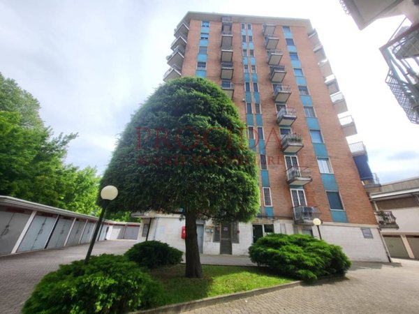 appartamento in vendita a Peschiera Borromeo in zona Bettola