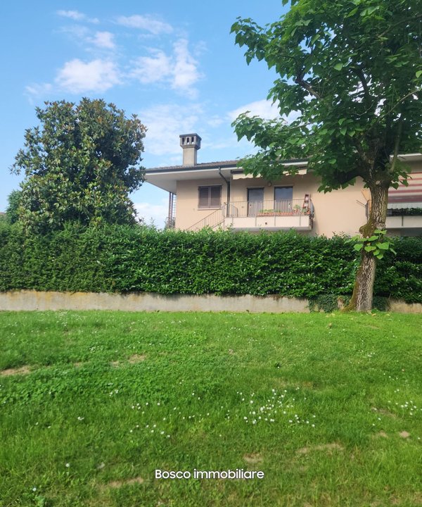 appartamento in vendita a Peschiera Borromeo in zona San Bovio