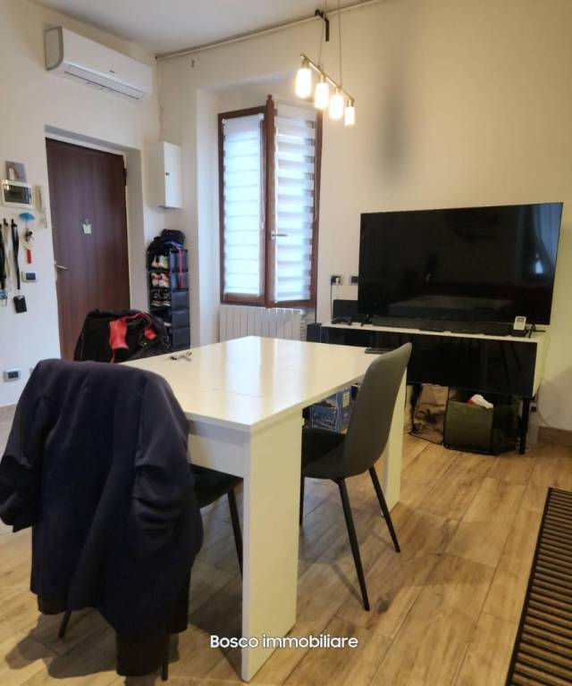 appartamento in vendita a Peschiera Borromeo in zona Mezzate