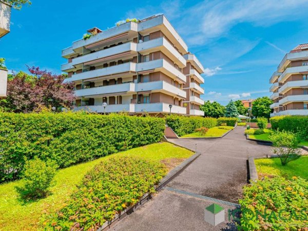 appartamento in vendita a Peschiera Borromeo in zona Bettola