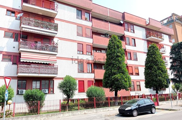 appartamento in vendita a Peschiera Borromeo in zona Bettola