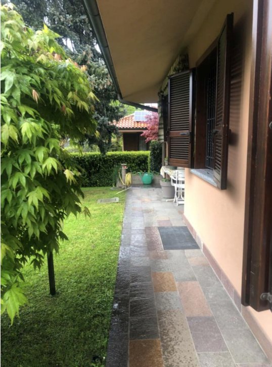 casa indipendente in vendita a Peschiera Borromeo