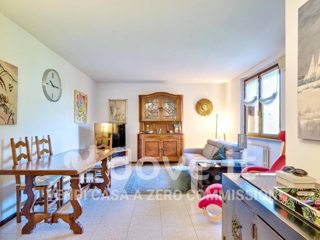 appartamento in vendita a Peschiera Borromeo in zona Mezzate