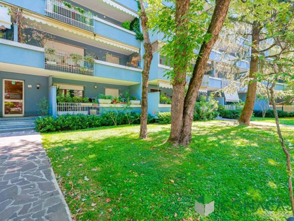 appartamento in vendita a Peschiera Borromeo in zona San Bovio