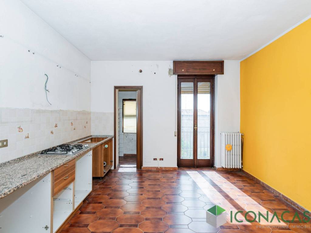 appartamento in vendita a Peschiera Borromeo in zona Mezzate