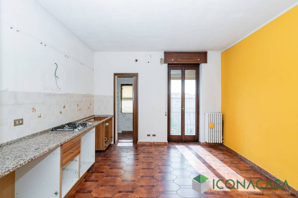 appartamento in vendita a Peschiera Borromeo in zona Mezzate