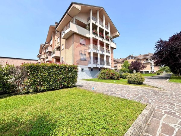 appartamento in vendita a Peschiera Borromeo in zona Bettola