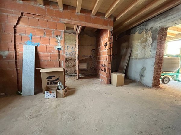 appartamento in vendita a Peschiera Borromeo in zona Bettola
