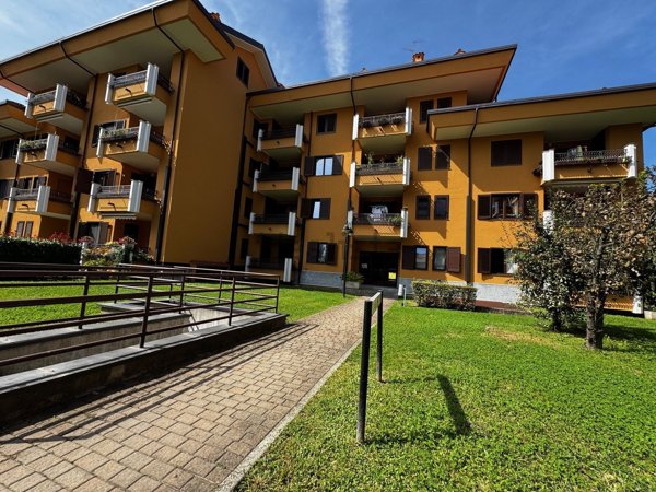 appartamento in vendita a Peschiera Borromeo in zona Bettola