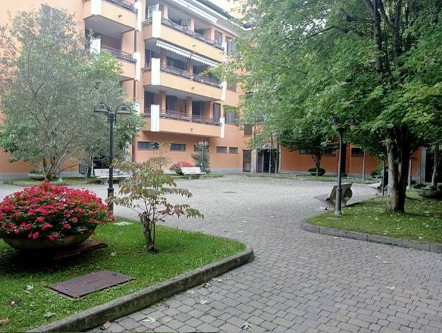 appartamento in vendita a Peschiera Borromeo in zona San Bovio