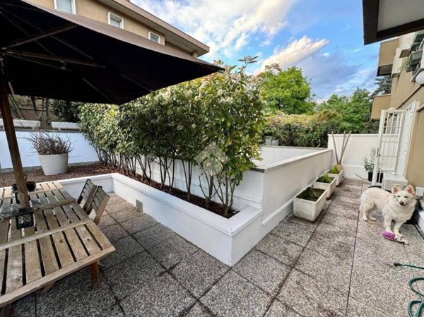 appartamento in vendita a Peschiera Borromeo in zona Linate