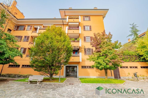 appartamento in vendita a Peschiera Borromeo in zona San Bovio