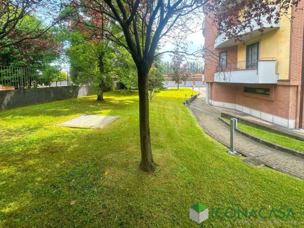 appartamento in vendita a Peschiera Borromeo in zona Bettola