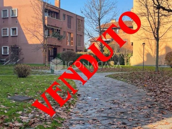 appartamento in vendita a Peschiera Borromeo