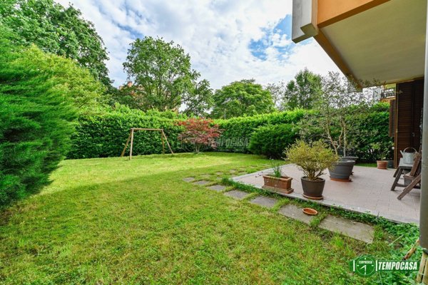 appartamento in vendita a Peschiera Borromeo in zona San Bovio