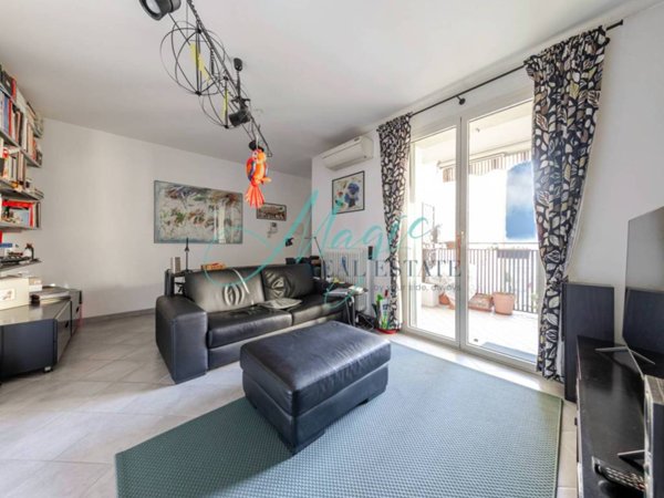 appartamento in vendita a Peschiera Borromeo in zona Linate