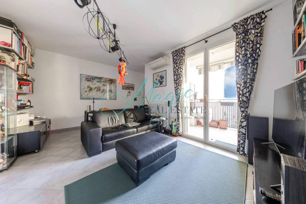 appartamento in vendita a Peschiera Borromeo in zona Linate