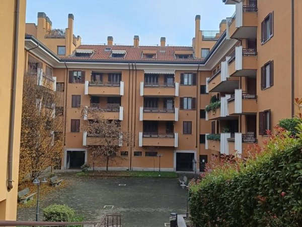 appartamento in vendita a Peschiera Borromeo in zona San Bovio