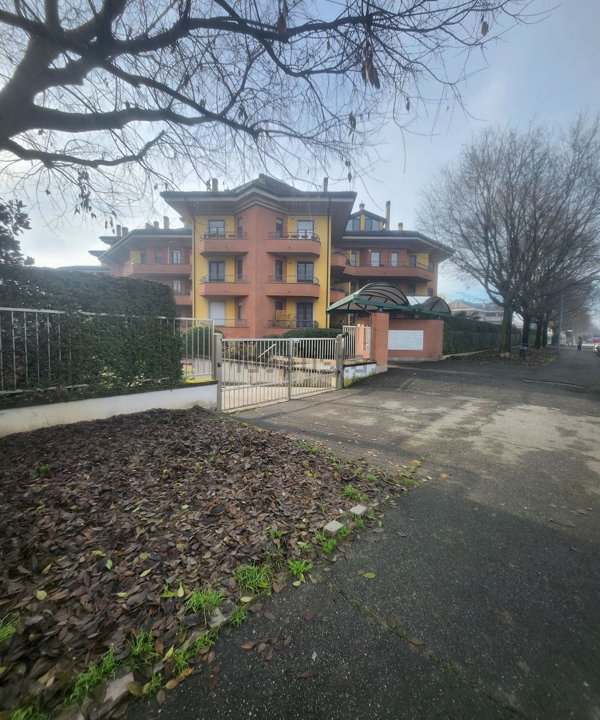 appartamento in vendita a Peschiera Borromeo in zona Bellaria