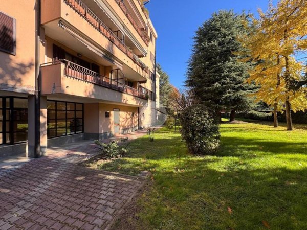 appartamento in vendita a Peschiera Borromeo in zona Bettola