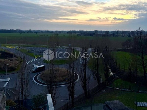 appartamento in vendita a Peschiera Borromeo in zona San Bovio