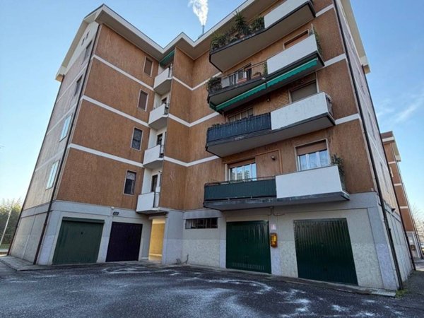 appartamento in vendita a Peschiera Borromeo in zona Bettola
