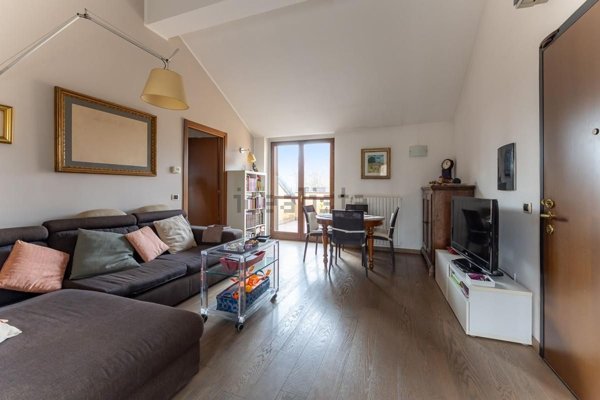 appartamento in vendita a Peschiera Borromeo in zona San Bovio