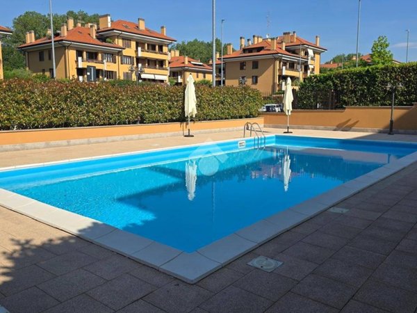 appartamento in vendita a Peschiera Borromeo in zona San Bovio