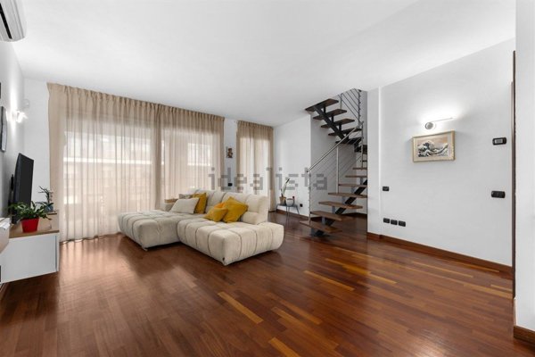 appartamento in vendita a Peschiera Borromeo in zona Bettola