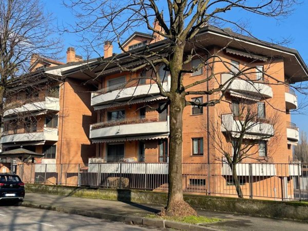 appartamento in vendita a Peschiera Borromeo in zona Bettola