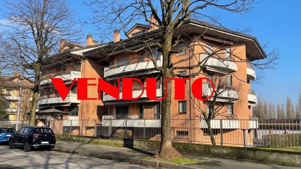 appartamento in vendita a Peschiera Borromeo in zona Bettola