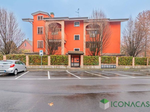 appartamento in vendita a Peschiera Borromeo in zona Bettola